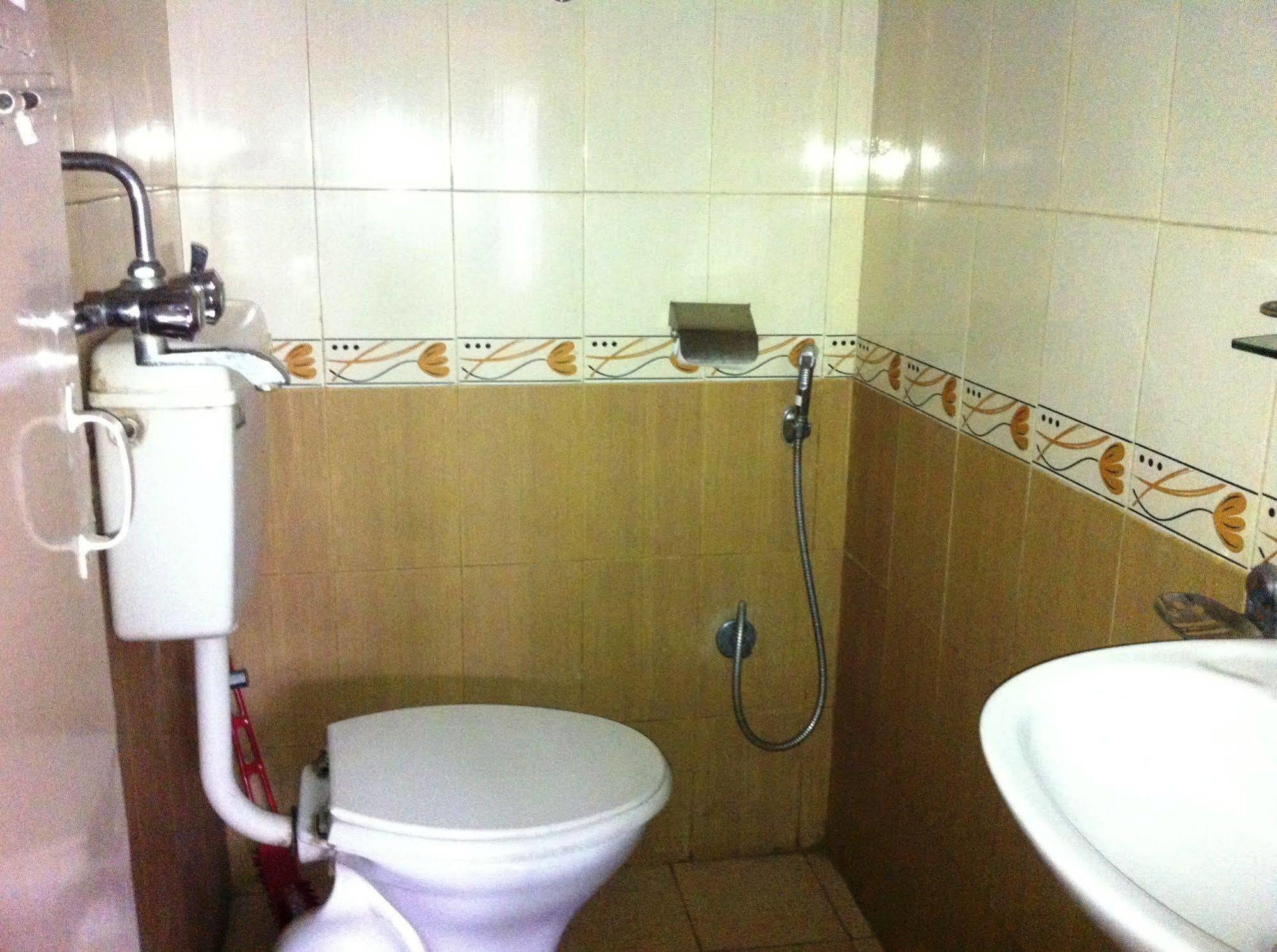 Hotel Himalaya Yoga Kathmandu Exteriör bild